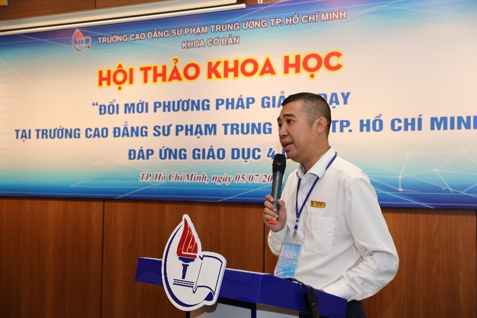 TS. Lê Thanh Phong – Phó Bí thư Đảng ủy, Phó Hiệu trưởng Trường, phát biểu chào mừng.